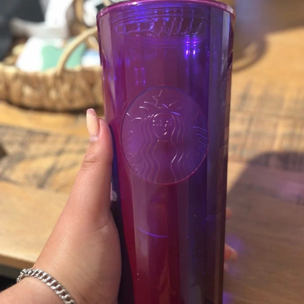 Purple Dome Venti Starbucks Cup - Picture 2 of 2